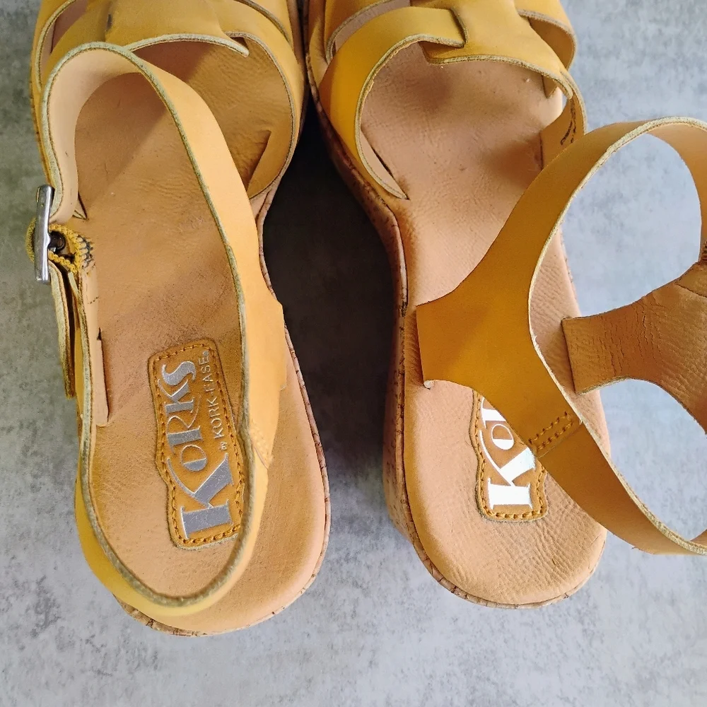 Korks by‎ Kork-Ease Brie Wedge Sandals Neutral Beige Leather Confort Size 9